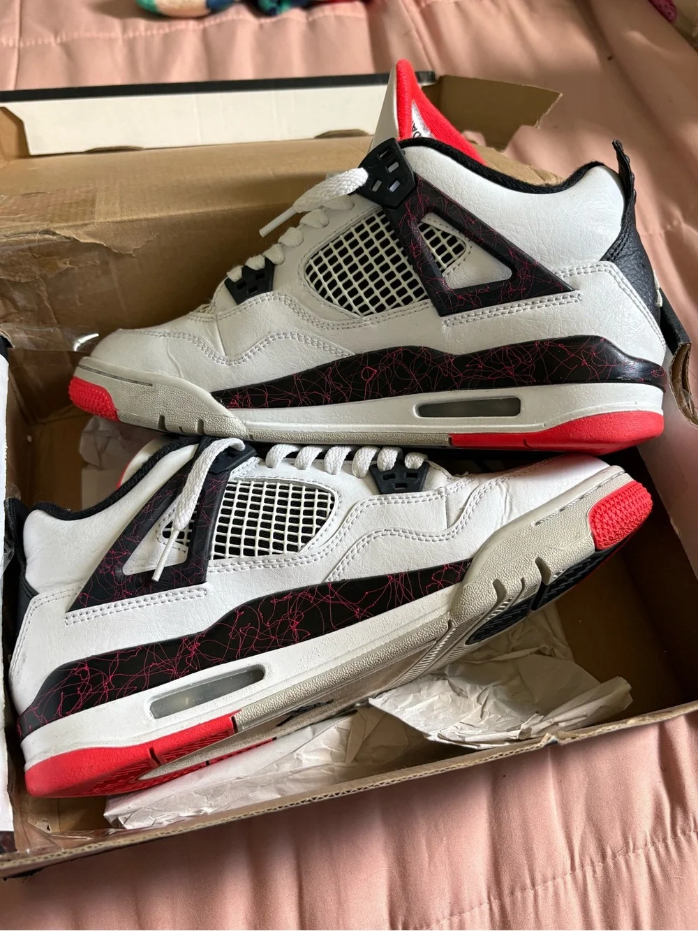 Jordan 4 Nostalgia size 7